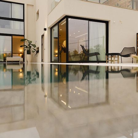 Вилла Destino Residencies Лоутраки Экстерьер фото